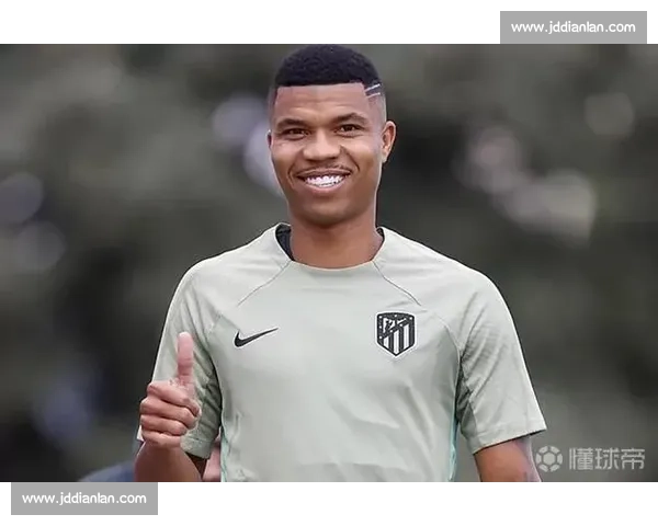 马竞官宣雷尼尔多离队：31 岁后卫合同到期加盟桑德兰